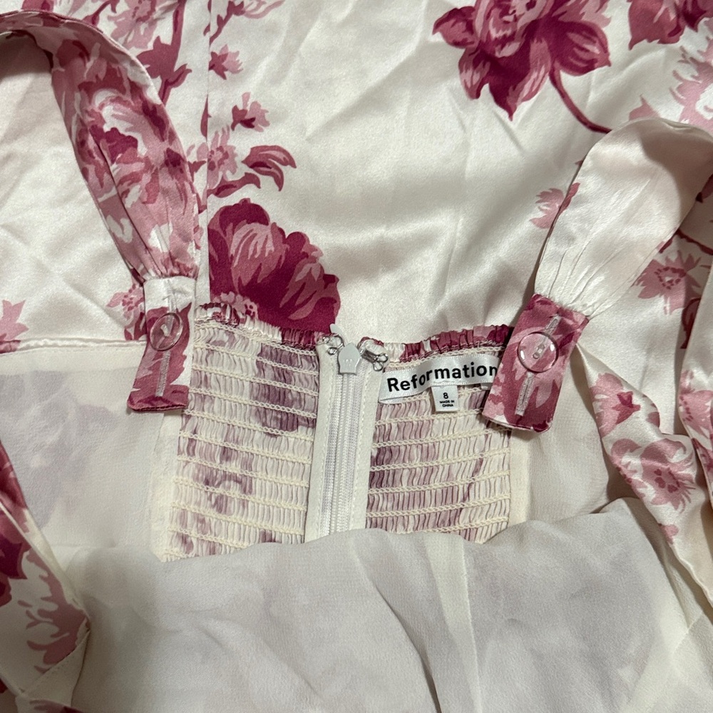 Reformation Earl Silk Maxi Dress Crista
Pink Floral - Picture 7 of 9